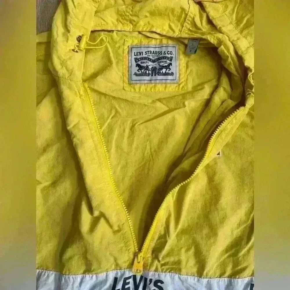 Levi’s Retro Color Block Mens Pullover 1/2 Zip Hooded Windbreaker Jacket Large